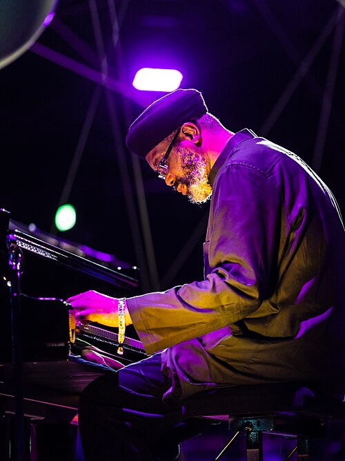 Pat Thomas appearing at Westport Sound, October 2025